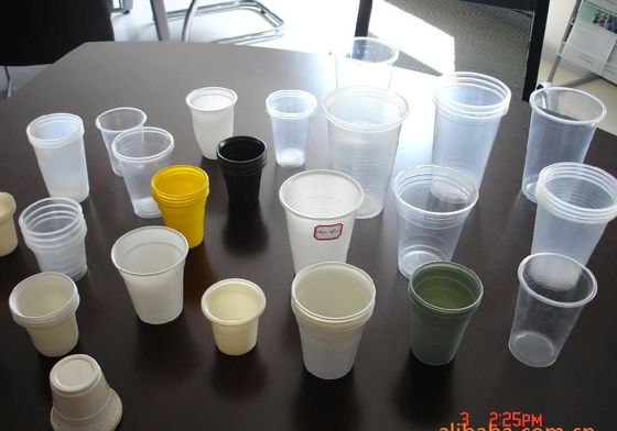 XL - taza plástica de 660 W que hace la máquina, taza de cristal de 45 kilovatios/hora que hace la máquina proveedor