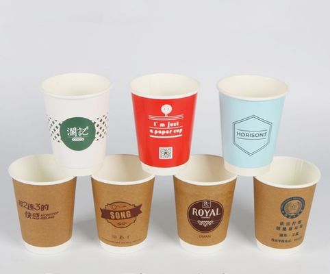 Reciclaje de la taza de papel del café que forma el lacre de la máquina por el sistema ultrasónico proveedor