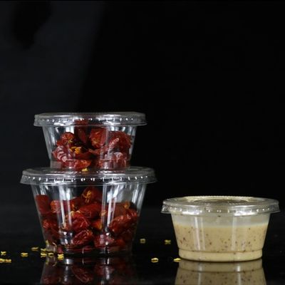 Mini taza disponible plástica transparente respetuosa del medio ambiente de la salsa de los pp con la cubierta de la tapa proveedor