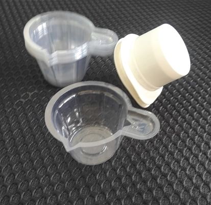 Mini taza disponible plástica transparente respetuosa del medio ambiente de la salsa de los pp con la cubierta de la tapa proveedor